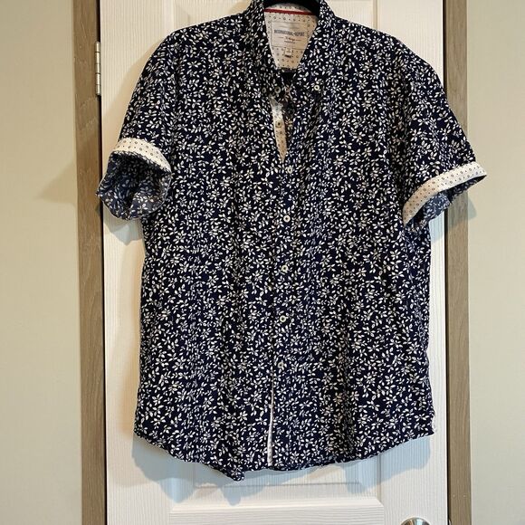 Mens Shirt XL Urban Modern Floral Office-Evening Effortless Style Weekend Ready - Picture 1 of 10
